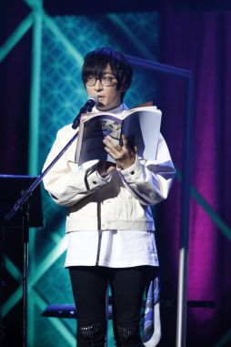 画像ギャラリー No.008のサムネイル画像 / 「刀剣乱舞無双 1周年記念イベント 〜天命の抄〜」夜の部レポート。刀剣男士たちのドラマをキャストたちが生朗読！