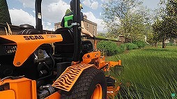 画像ギャラリー No.002のサムネイル画像 / 芝刈りシム「Lawn Mowing Simulator」がPC/Xbox Series Xでリリース。実在する12種の芝刈り機を駆使し,こだわりの芝刈りを楽しめる