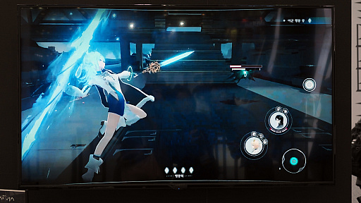 画像ギャラリー No.004のサムネイル画像 / ［G-STAR 2023］「エクスアストリス」初プレイ。白×黒少女コンビの見目もいいが，ガチ注力しているのはバトルだった