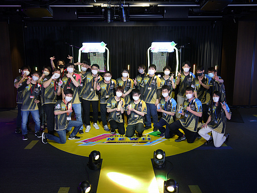 画像ギャラリー No.001のサムネイル画像 / 「maimai でらっくす」「オンゲキ」「CHUNITHM」の全国大会“KING of Performai The 3rd”の公式レポートが公開に