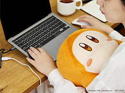画像ギャラリー No.004のサムネイル画像 / 「星のカービィ」の“ワドルディ”がヒーター内蔵のぬいぐるみになって12月に登場。予約受付開始