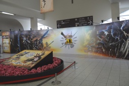画像ギャラリー No.016のサムネイル画像 / モンスターハンター20周年・カプコン40周年コラボ企画「豊橋へ 一狩りいこうぜ！」開幕。実施中のキャンペーンや展示，コラボ商品などを紹介