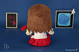 画像ギャラリー No.005のサムネイル画像 / 「Ib」最新グッズ,イヴとギャリーのぬいぐるみ,ゲルテナの世界を表現したデザインのデスクマットが本日発売