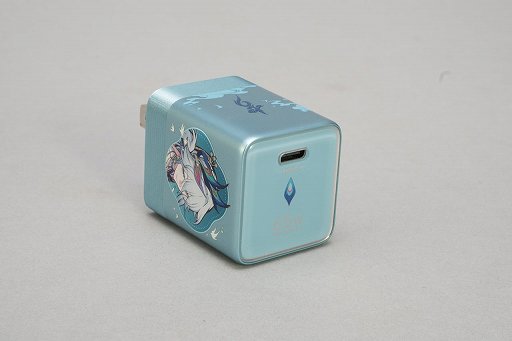画像ギャラリー No.009のサムネイル画像 / 「崩壊：スターレイル」爻光デザインの充電機器とグッズの入った限定ギフトBOXが登場。次なる開拓へ，パワーをチャージ！【PR】