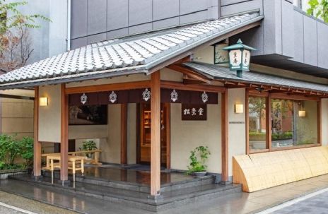画像ギャラリー No.009のサムネイル画像 / 散った男たちの葬儀や慰霊碑を巡る展覧会「龍が如く 散った男たち展」を東京・池袋で12月30日から開催。好きなキャラへの献花もできる