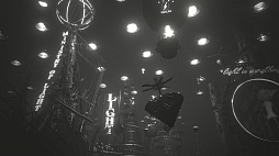 ホワイト・シャドーズ