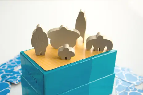 画像ギャラリー No.004のサムネイル画像 / オインクゲームズ，新作バランスゲーム「いかだの5人」をアナログとデジタルで同時リリース。ゲームマーケット2023秋で先行販売