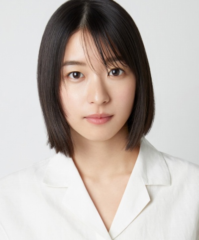 画像ギャラリー No.004のサムネイル画像 / 朝ドラ女優が雨の中で絶叫!? 「超探偵事件簿 レインコード」6月23日に放映開始予定のTVCMに女優の鳴海 唯さんが出演