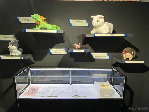 画像ギャラリー No.013のサムネイル画像 / 各バンドの歩みを振り返る「ARGONAVIS Thanks Exhibition“from AAside”」展示会レポート。こだわりの展示は見どころしかない！