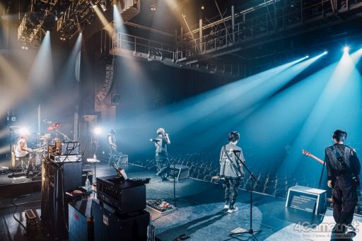 画像ギャラリー No.003のサムネイル画像 / 「GYROAXIA TOUR 2022 -Freestyle-」仙台GIGSライブをレポート。リアルバンドが“本物”になり，新時代の幕が開く――