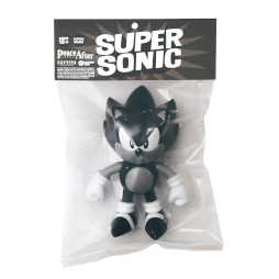 画像ギャラリー No.002のサムネイル画像 / 「ソニック」のソフビフィギュアが別注カラーで登場。12月3日に予約受付スタート