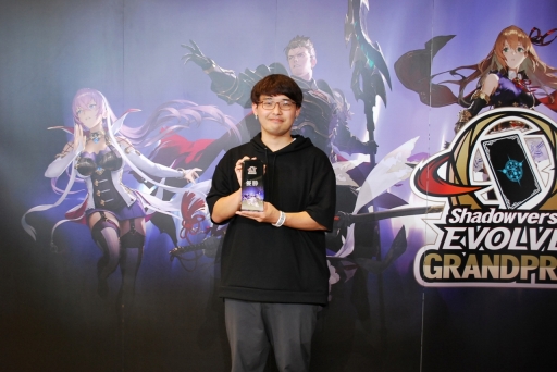 画像ギャラリー No.010のサムネイル画像 / 「Shadowverse EVOLVE Grand Prix 2022 横浜」開催。初の大型大会イベントは，かざもんみ選手の優勝で幕を閉じる