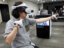 画像ギャラリー No.014のサムネイル画像 / 西川善司の3DGE:技術の視点で分析するPSVR2の体験。進化した映像表現や操作感からグラフィックス表現のポイントまでまとめて解説
