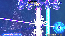 画像ギャラリー No.006のサムネイル画像 / 「GRAND CROSS: ReNOVATION」がSteamで配信中。強力な武装とド派手なエフェクトが特徴のライフ制を採用した縦スクロールSTG