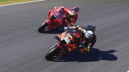 画像ギャラリー No.001のサムネイル画像 / 「MotoGP 22」日本語版,本日リリース。最大12人のマルチププレイ,オフラインでの画面分割モードにも対応