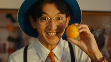 画像ギャラリー No.005のサムネイル画像 / 「ポケモン スカーレット・バイオレット」，TVCM第2弾を公開。永山瑛太さん演じる男が，タイプを変える新要素“テラスタル”を語る