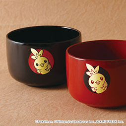 画像ギャラリー No.018のサムネイル画像 / ポケモンと伝統技法が融合した漆器椀第2弾が登場。アチャモの小椀とピカチュウの汁椀をラインナップに追加