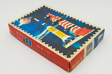 画像ギャラリー No.016のサムネイル画像 / Hiro師匠とレゴブロック「Atari 2600」を組み立てよう！ せっかくだから任天堂のアレも持ってきたよ（「買い物Surfer」第10回）