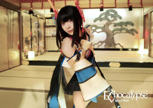 画像ギャラリー No.004のサムネイル画像 / 「Echocalypse -緋紅の神約-」,コスプレイヤーの宮本彩希さんが出演するWebCM“紅玉の少女”を公開