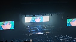 画像ギャラリー No.011のサムネイル画像 / 「鳴潮」のコンサートツアー“To the New World”東京公演レポート。ストーリーの感動が蘇る,心揺さぶるサウンドたち