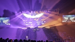 画像ギャラリー No.032のサムネイル画像 / 「鳴潮」のコンサートツアー“To the New World”東京公演レポート。ストーリーの感動が蘇る,心揺さぶるサウンドたち