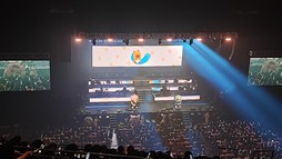 画像ギャラリー No.037のサムネイル画像 / 「鳴潮」のコンサートツアー“To the New World”東京公演レポート。ストーリーの感動が蘇る,心揺さぶるサウンドたち