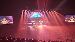 画像ギャラリー No.047のサムネイル画像 / 「鳴潮」のコンサートツアー“To the New World”東京公演レポート。ストーリーの感動が蘇る,心揺さぶるサウンドたち