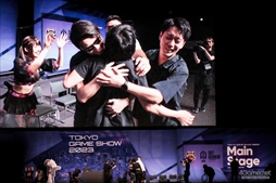 画像ギャラリー No.070のサムネイル画像 / 「CRカップ×TGS2023」フォトレポート。プロゲーマーと人気ストリーマーが「ストリートファイター6」で激戦を繰り広げた