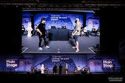 画像ギャラリー No.139のサムネイル画像 / 「CRカップ×TGS2023」フォトレポート。プロゲーマーと人気ストリーマーが「ストリートファイター6」で激戦を繰り広げた
