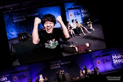 画像ギャラリー No.150のサムネイル画像 / 「CRカップ×TGS2023」フォトレポート。プロゲーマーと人気ストリーマーが「ストリートファイター6」で激戦を繰り広げた