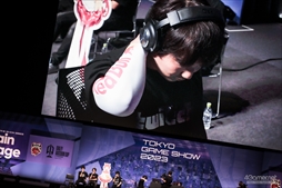 画像ギャラリー No.154のサムネイル画像 / 「CRカップ×TGS2023」フォトレポート。プロゲーマーと人気ストリーマーが「ストリートファイター6」で激戦を繰り広げた