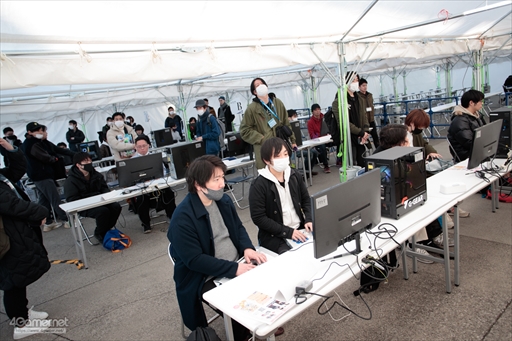 画像ギャラリー No.009のサムネイル画像 / ウメハラ選手,MenaRD選手など「ストリートファイター6」のトップ選手がオフラインで激突。「FAVCUP 2023」を200枚超の写真で振り返る
