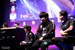 画像ギャラリー No.149のサムネイル画像 / ウメハラ選手,MenaRD選手など「ストリートファイター6」のトップ選手がオフラインで激突。「FAVCUP 2023」を200枚超の写真で振り返る
