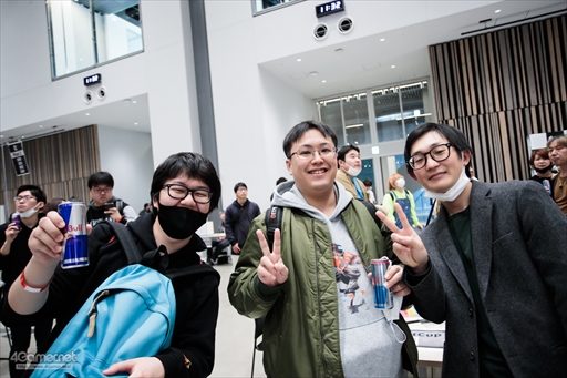 画像ギャラリー No.014のサムネイル画像 / ウメハラ氏主催の格闘ゲームイベント「Beast Cup Tokyo」フォトレポート。プロゲーマーのひぐち選手が優勝を飾る