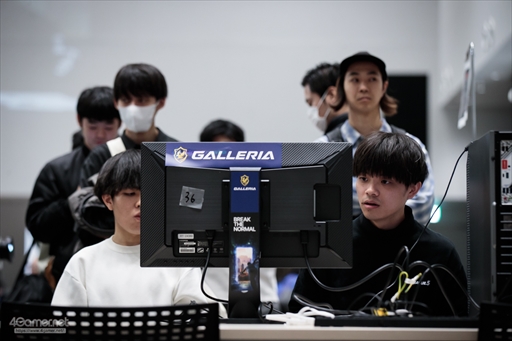 画像ギャラリー No.041のサムネイル画像 / ウメハラ氏主催の格闘ゲームイベント「Beast Cup Tokyo」フォトレポート。プロゲーマーのひぐち選手が優勝を飾る