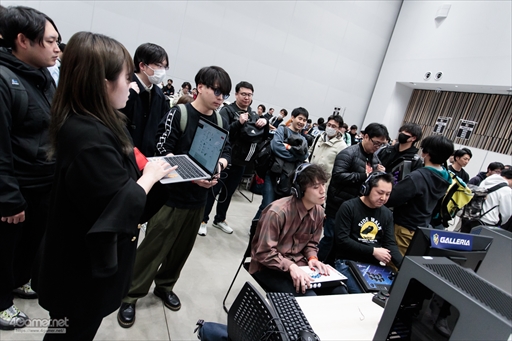 画像ギャラリー No.044のサムネイル画像 / ウメハラ氏主催の格闘ゲームイベント「Beast Cup Tokyo」フォトレポート。プロゲーマーのひぐち選手が優勝を飾る