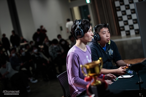 画像ギャラリー No.069のサムネイル画像 / ウメハラ氏主催の格闘ゲームイベント「Beast Cup Tokyo」フォトレポート。プロゲーマーのひぐち選手が優勝を飾る