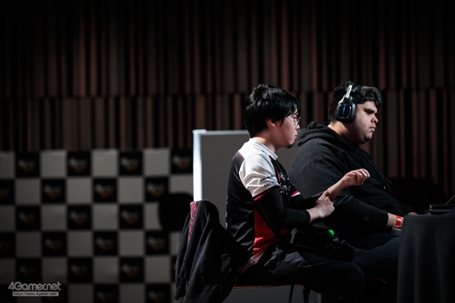 画像ギャラリー No.077のサムネイル画像 / ウメハラ氏主催の格闘ゲームイベント「Beast Cup Tokyo」フォトレポート。プロゲーマーのひぐち選手が優勝を飾る