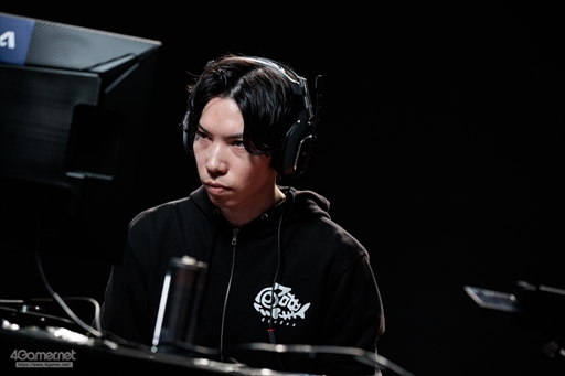 画像ギャラリー No.090のサムネイル画像 / ウメハラ氏主催の格闘ゲームイベント「Beast Cup Tokyo」フォトレポート。プロゲーマーのひぐち選手が優勝を飾る
