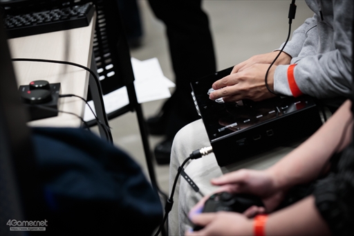 画像ギャラリー No.097のサムネイル画像 / ウメハラ氏主催の格闘ゲームイベント「Beast Cup Tokyo」フォトレポート。プロゲーマーのひぐち選手が優勝を飾る