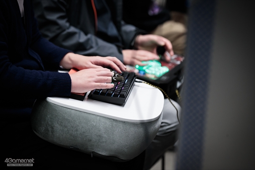 画像ギャラリー No.107のサムネイル画像 / ウメハラ氏主催の格闘ゲームイベント「Beast Cup Tokyo」フォトレポート。プロゲーマーのひぐち選手が優勝を飾る