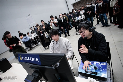 画像ギャラリー No.115のサムネイル画像 / ウメハラ氏主催の格闘ゲームイベント「Beast Cup Tokyo」フォトレポート。プロゲーマーのひぐち選手が優勝を飾る