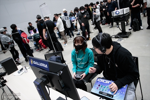 画像ギャラリー No.119のサムネイル画像 / ウメハラ氏主催の格闘ゲームイベント「Beast Cup Tokyo」フォトレポート。プロゲーマーのひぐち選手が優勝を飾る