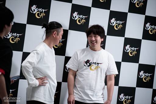 画像ギャラリー No.121のサムネイル画像 / ウメハラ氏主催の格闘ゲームイベント「Beast Cup Tokyo」フォトレポート。プロゲーマーのひぐち選手が優勝を飾る