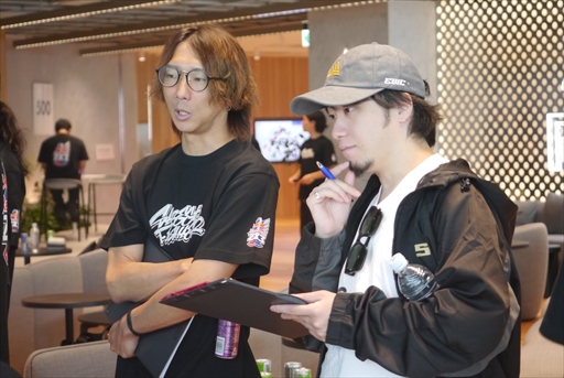 画像ギャラリー No.008のサムネイル画像 / 「ストリートファイター6」のプロゲーマーが講師となり，次世代を担う生徒を導く。「Red Bull 283 Academy」合宿レポート