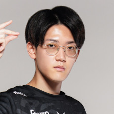 画像ギャラリー No.003のサムネイル画像 / REJECT，若手選手の育成・支援プロジェクト「REJECT SF6 Div. YOUTH」を発足。tako選手，雄次郎選手，eguto選手，ひなお選手が加入