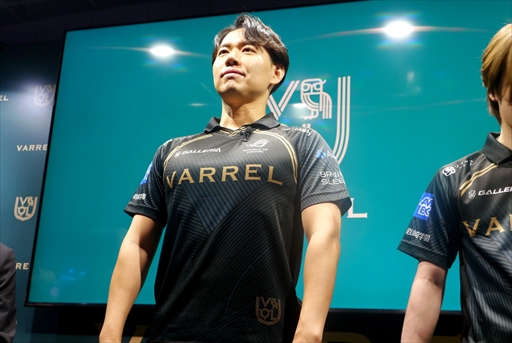 画像ギャラリー No.009のサムネイル画像 / ［EVO Japan］VARRELに加入した宇野昌磨選手とときど選手の今後の目標とは。VARRELのリブランディングも語られた記者会見をレポート