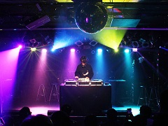 「メガドライブミニ2」発売記念トーク＆DJライブ“メガセレブの宴”レポート。メガドライバーを魅了したセレブな一夜に