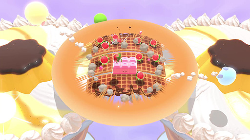 画像ギャラリー No.010のサムネイル画像 / Switch「カービィのグルメフェス」発表。最大4人のカービィ達が食べたイチゴの量を競い合う対戦アクションゲームで，2022年夏配信開始