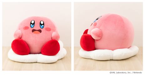 画像ギャラリー No.005のサムネイル画像 / 幅60cm超えのもちもちふわふわ。「カービィのグルメフェス」のカービィを再現した特大ぬいぐるみを2024年6月に発売